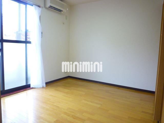 居室・リビング　フローリングのお部屋です