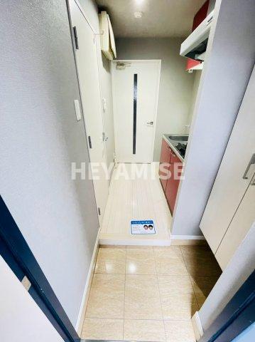 玄関　※同間取りの別のお部屋の画像です※現況を優先します