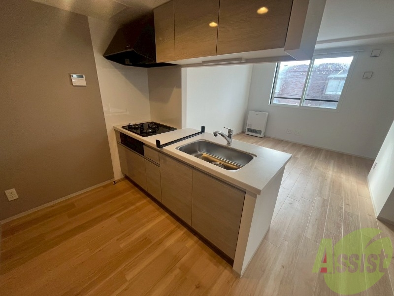 キッチン　リビングが見渡せる対面キッチンになってます。