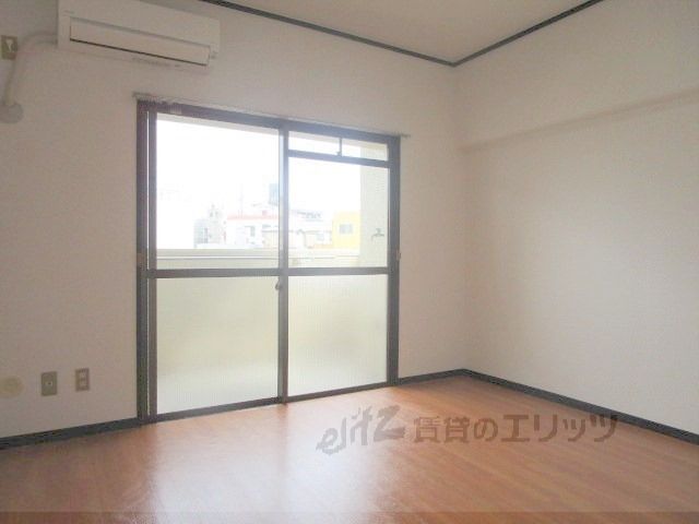 居室・リビング　洋室