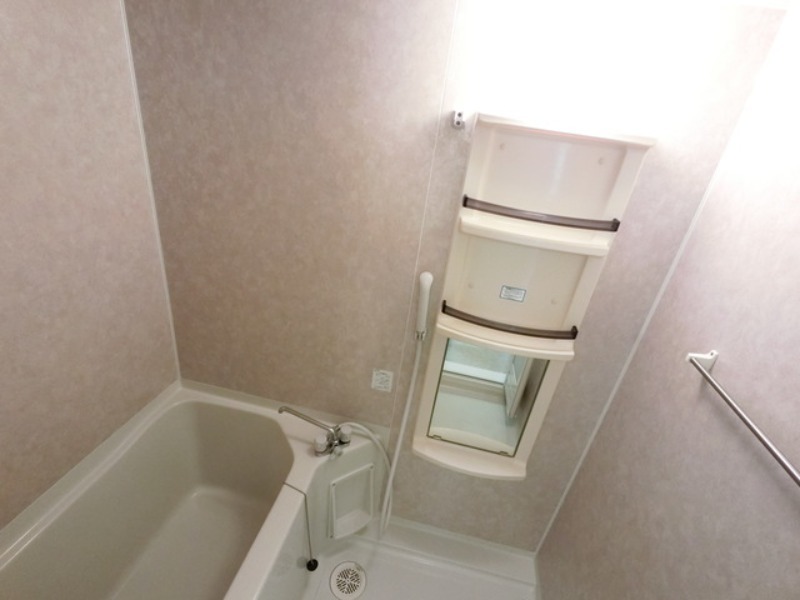 バス・シャワールーム　図面と現状に相違がある場合には現状を優先