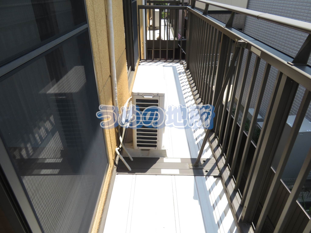 バルコニー　ベランダ