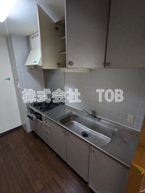 キッチン　※クリーニング完了前※※別号室参考写真※