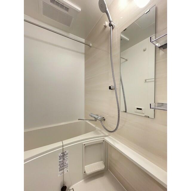 バス・シャワールーム　?