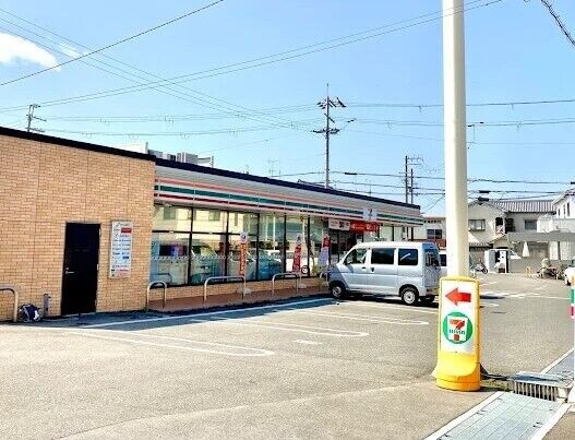 コンビニ　セブンイレブン堺辻之店（コンビニ）まで940m