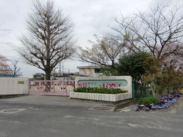 幼稚園・保育園　神前幼稚園（幼稚園・保育園）まで460m