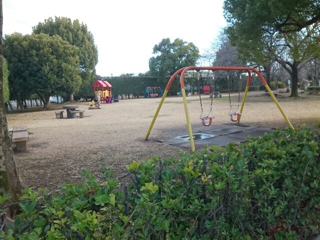 公園　岡之郷緑地公園（公園）まで600m