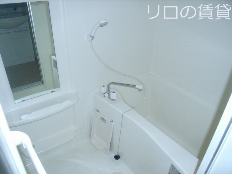 バス・シャワールーム　別号室