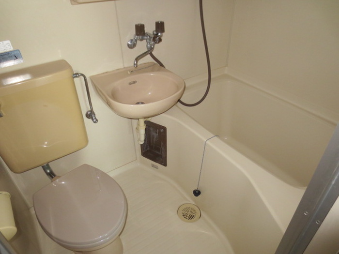 バス・シャワールーム