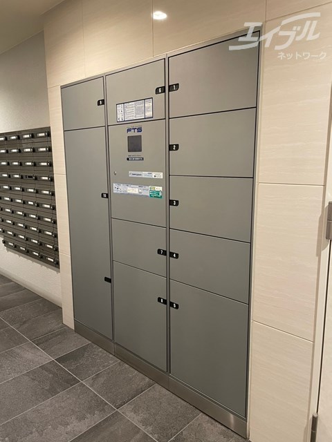 その他共有部分　宅配ボックスございます