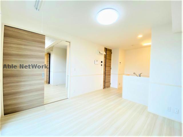 居室・リビング　別号室写真