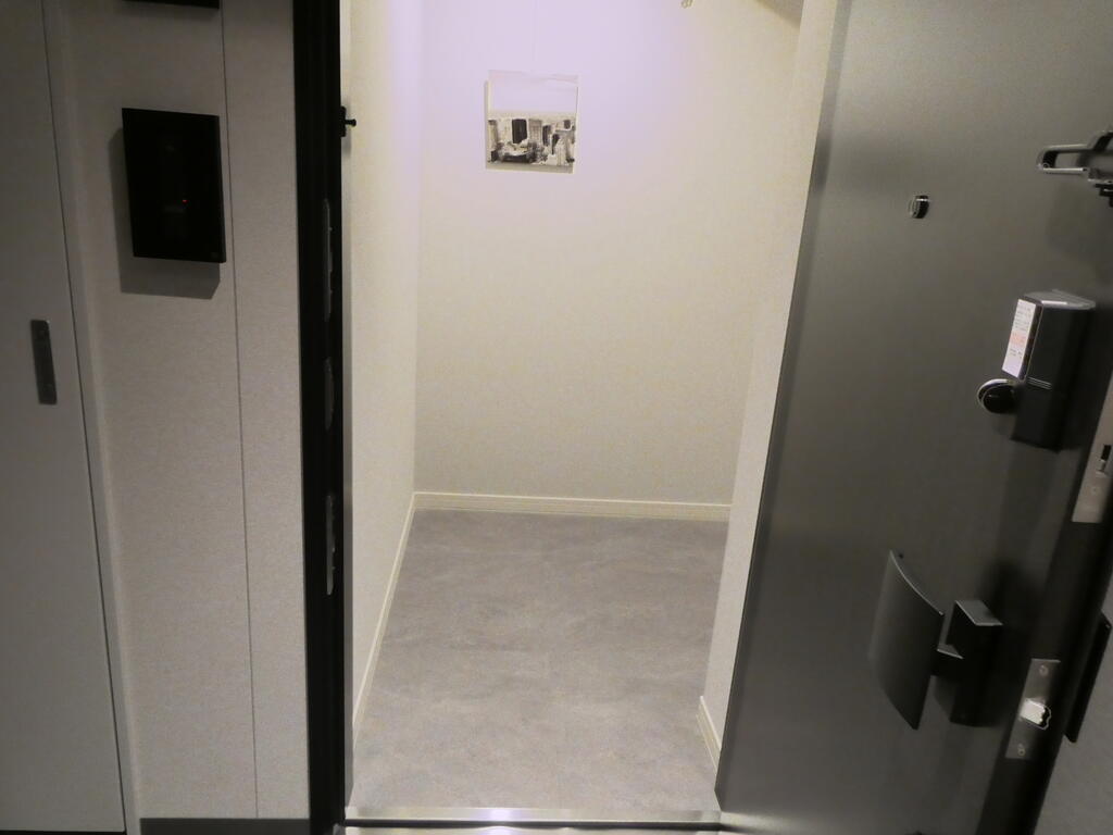 玄関　家電家具は付きません。配置イメージになります。