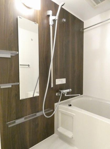 バス・シャワールーム　同タイプ部屋　参考写真です