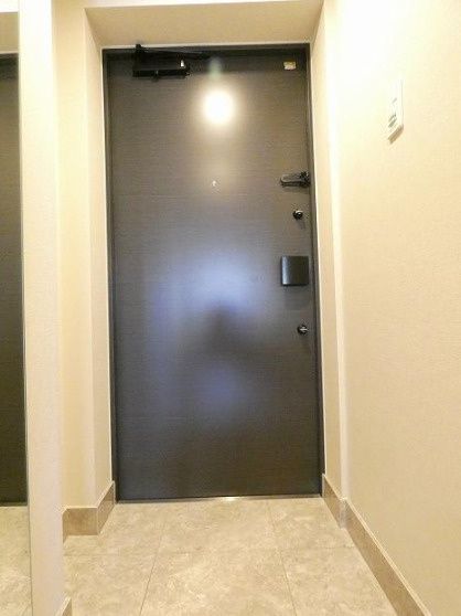 玄関　同タイプ部屋　参考写真です