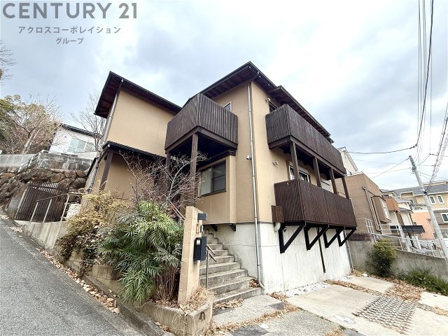 建物外観　TVモニター付きインターホン完備☆