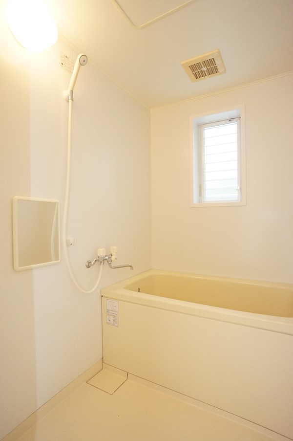 バス・シャワールーム　追い焚き無し