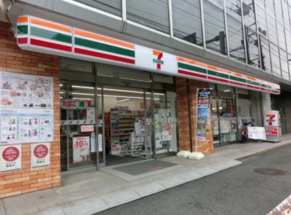 コンビニ　セブンイレブン 横浜岩井町店（コンビニ）まで451m