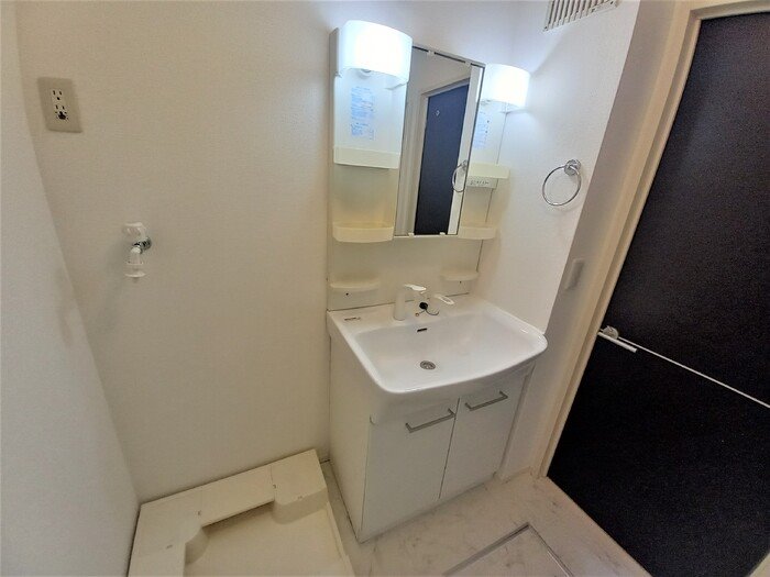 洗面設備　※同物件別部屋画像