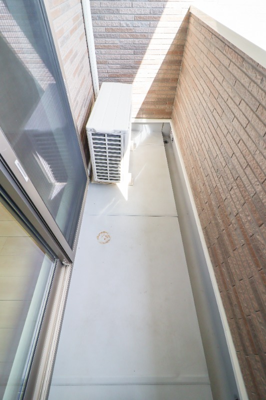 バルコニー　図面と現状に相違がある場合には現状を優先