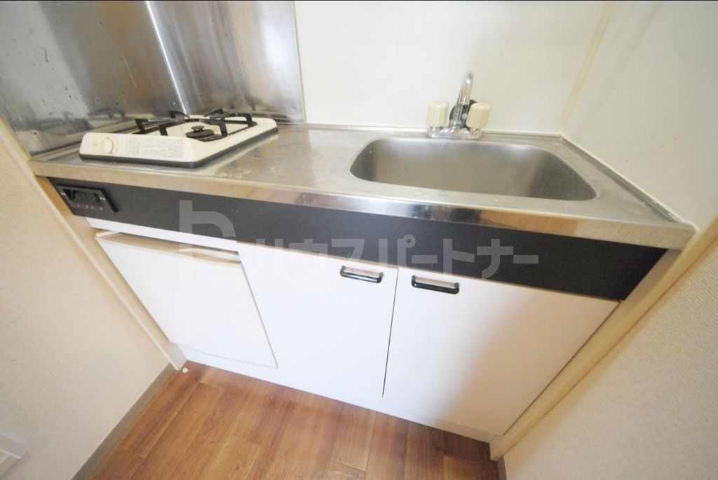 キッチン　リフォーム中です。