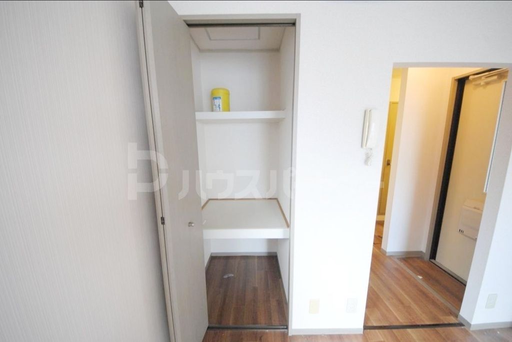 収納　リフォーム中です。