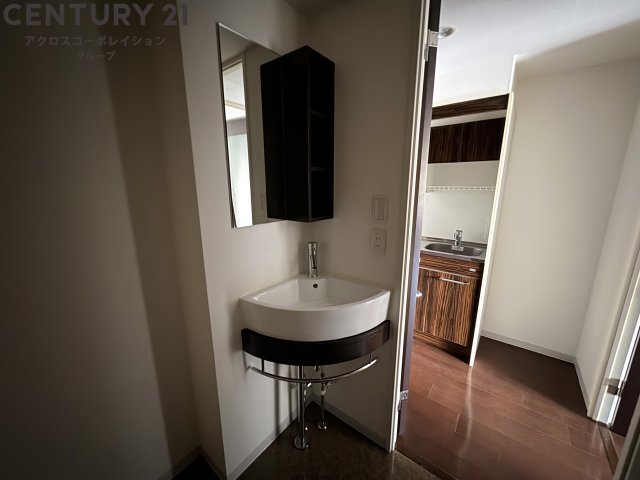 洗面設備　独立洗面台です☆