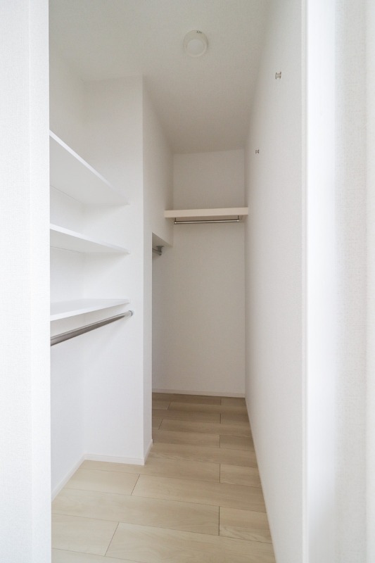 収納　図面と現状に相違がある場合には現状を優先