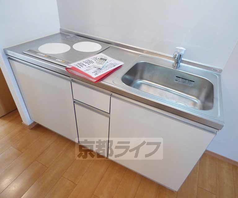 キッチン　広いキッチンです。