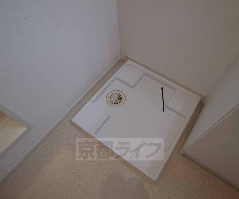 その他設備　室内に洗濯機置き場完備！