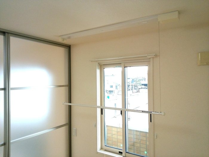 その他設備　室内物干し