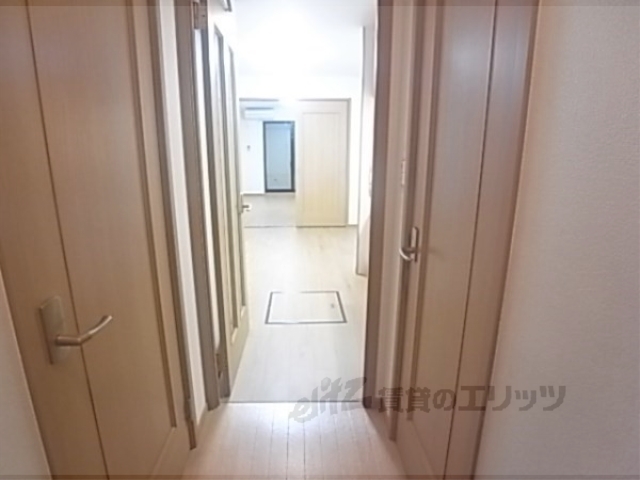 その他部屋・スペース　廊下