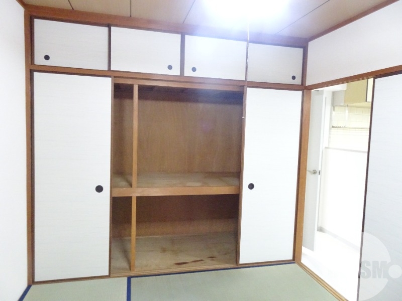 収納　和室押し入れ