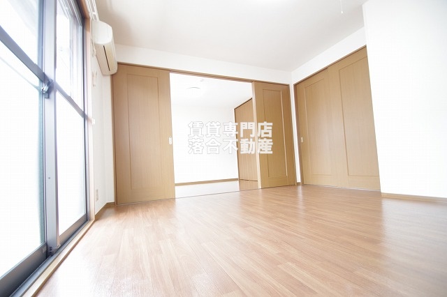 居室・リビング　明るくて使いやすいリビング♪