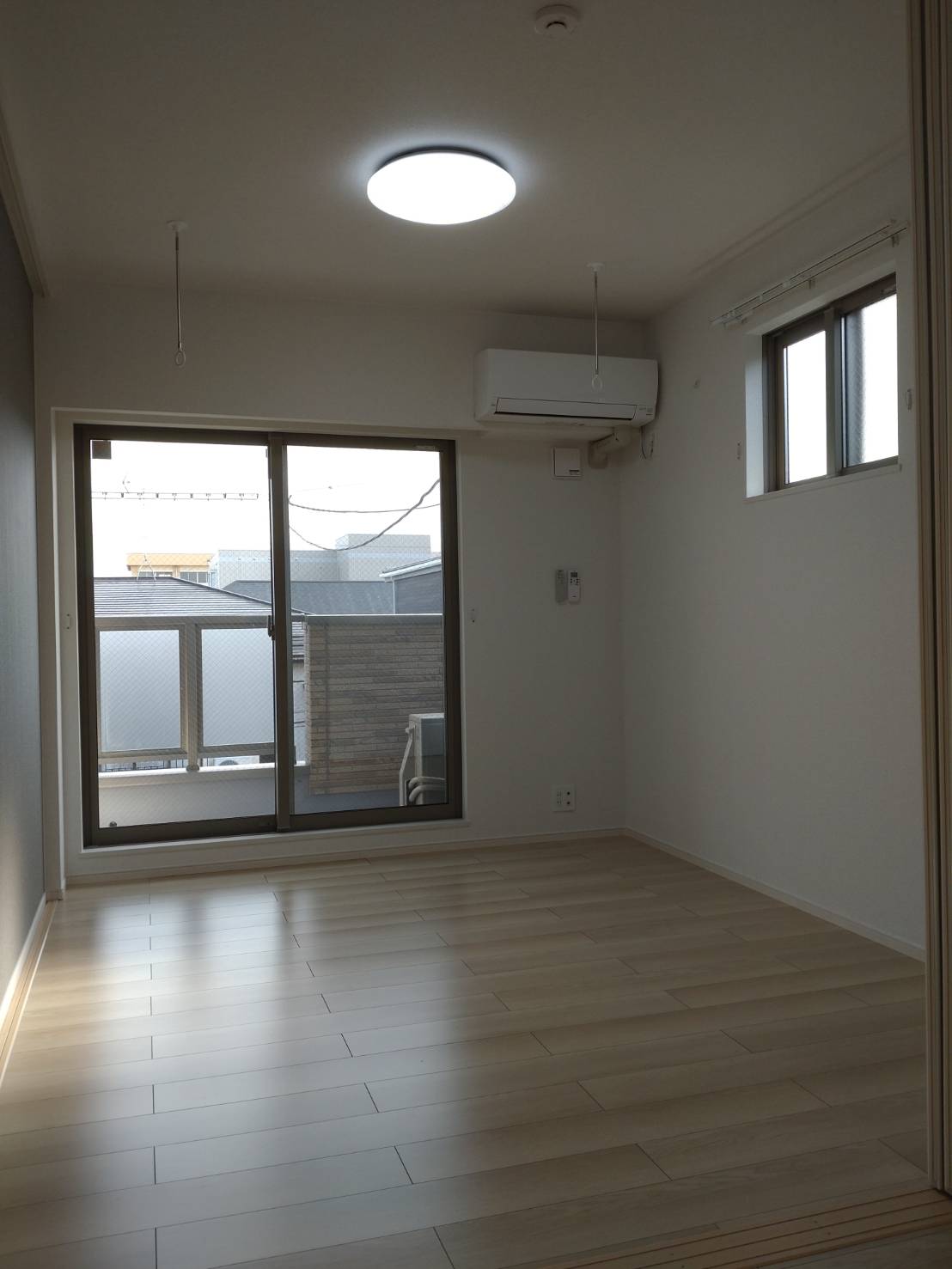 居室・リビング　※写真は同タイプ別部屋です