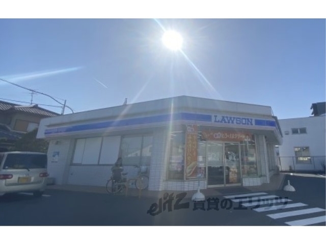 コンビニ　ローソン香芝瓦口店（コンビニ）まで800m