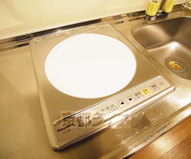 その他設備　ＩＨコンロだとお料理もしやすいですね