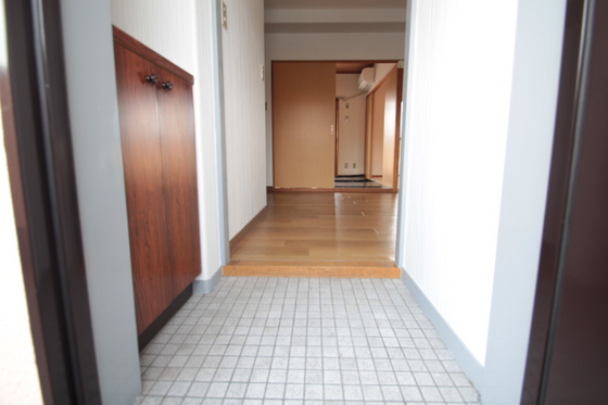 玄関　※別号室