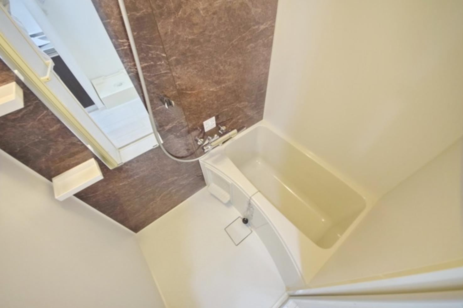 バス・シャワールーム　浴室