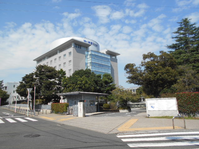 大学・短大　私立神奈川大学（大学・短大）まで829m