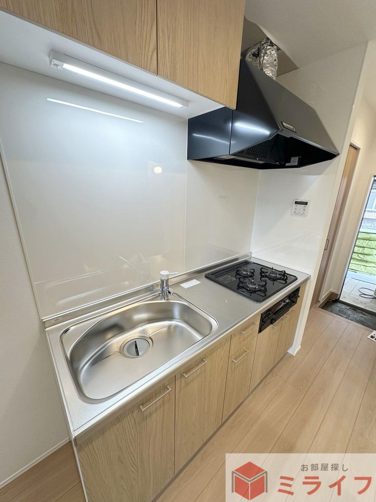 キッチン　同施工会社の同仕様写真です。