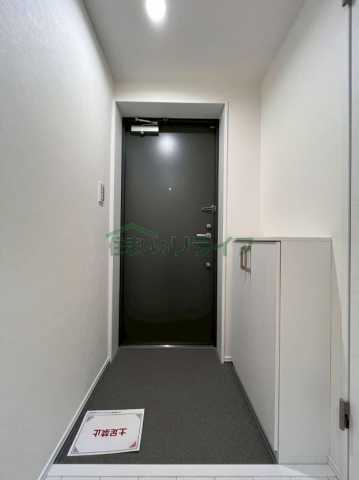 玄関　※参考写真です。同じ間取りの別部屋になります。