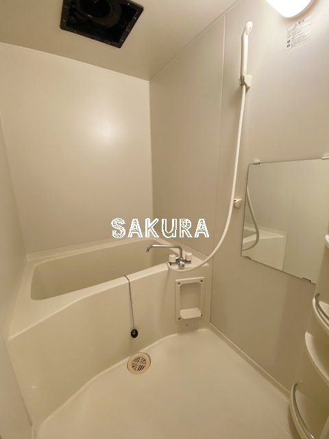 バス・シャワールーム　日々の疲れを癒すお風呂です♪