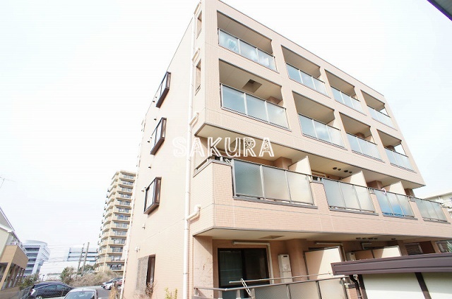 建物外観　鴨居駅まで徒歩6分の物件♪