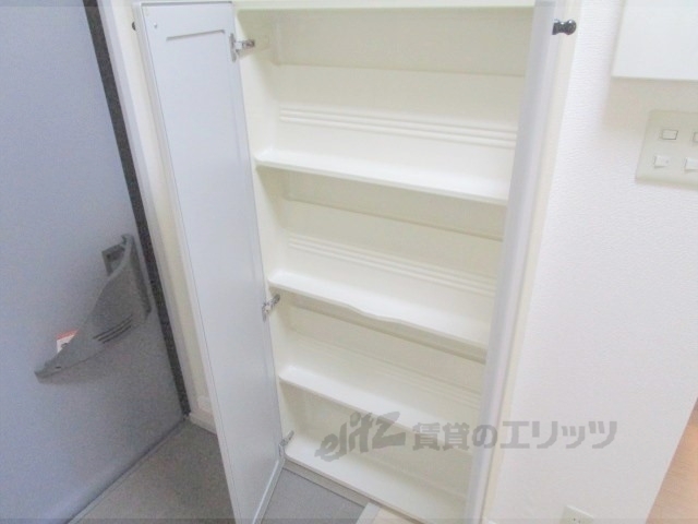 収納　下駄箱