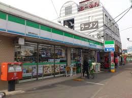 コンビニ　ファミリーマート 高野台二丁目店（コンビニ）まで720m