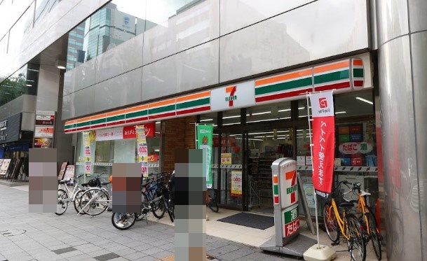 コンビニ　セブンイレブン 名古屋名駅4丁目店（コンビニ）まで216m