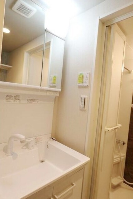 洗面設備　（参考写真）