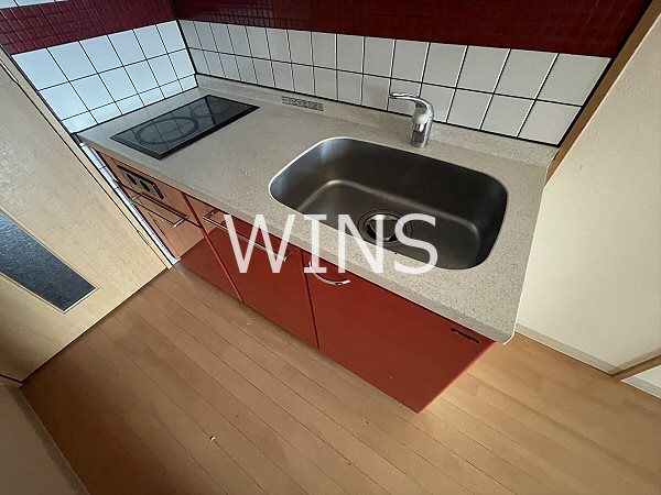 キッチン　別部屋の参考写真です