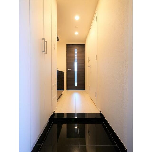 玄関　※同仕様写真含む