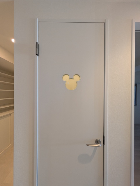 トイレ　イメージパースとなりますので現物とは異なる可能性があります。